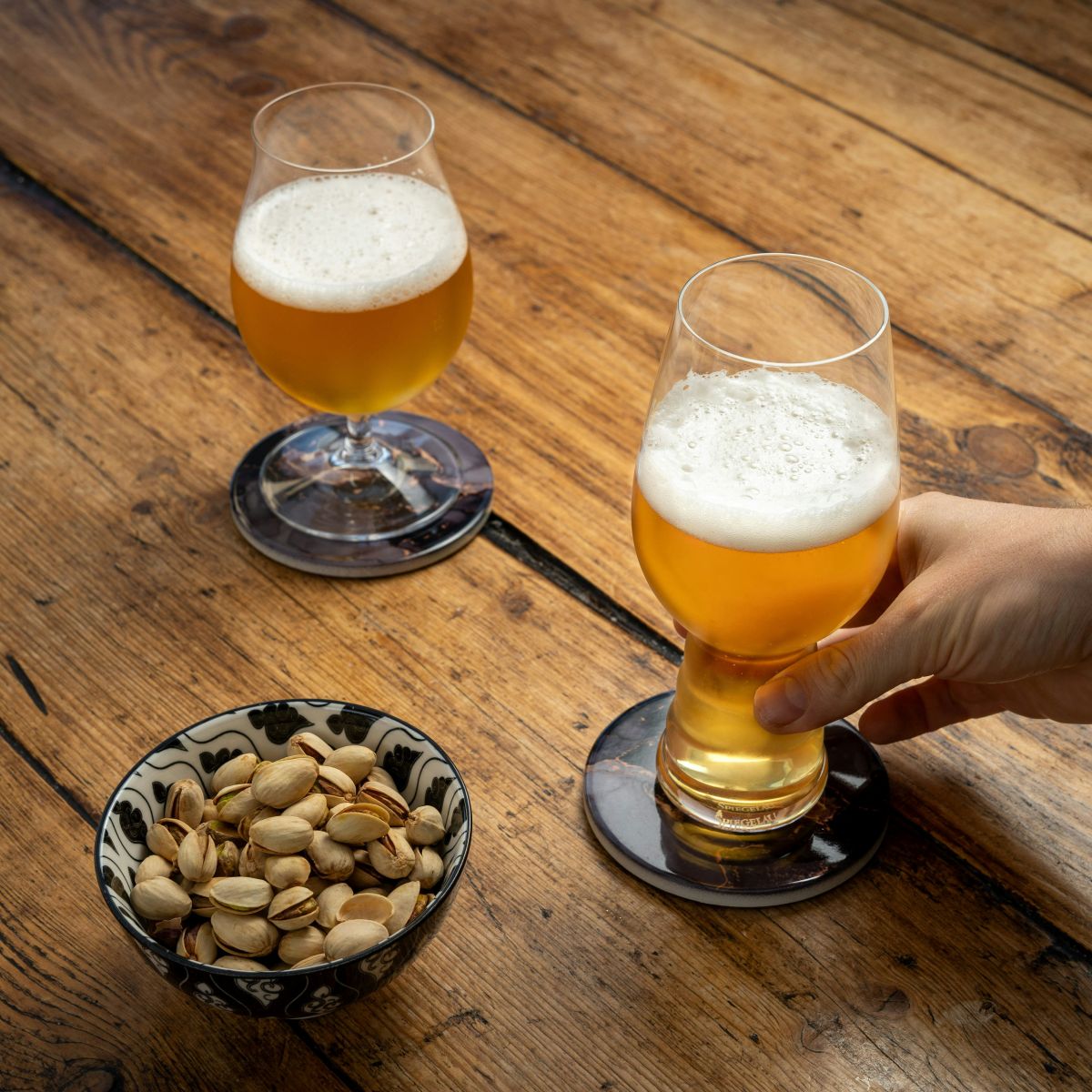 Typisch deutsche Biergläser: Willibecher, Krüge & mehr