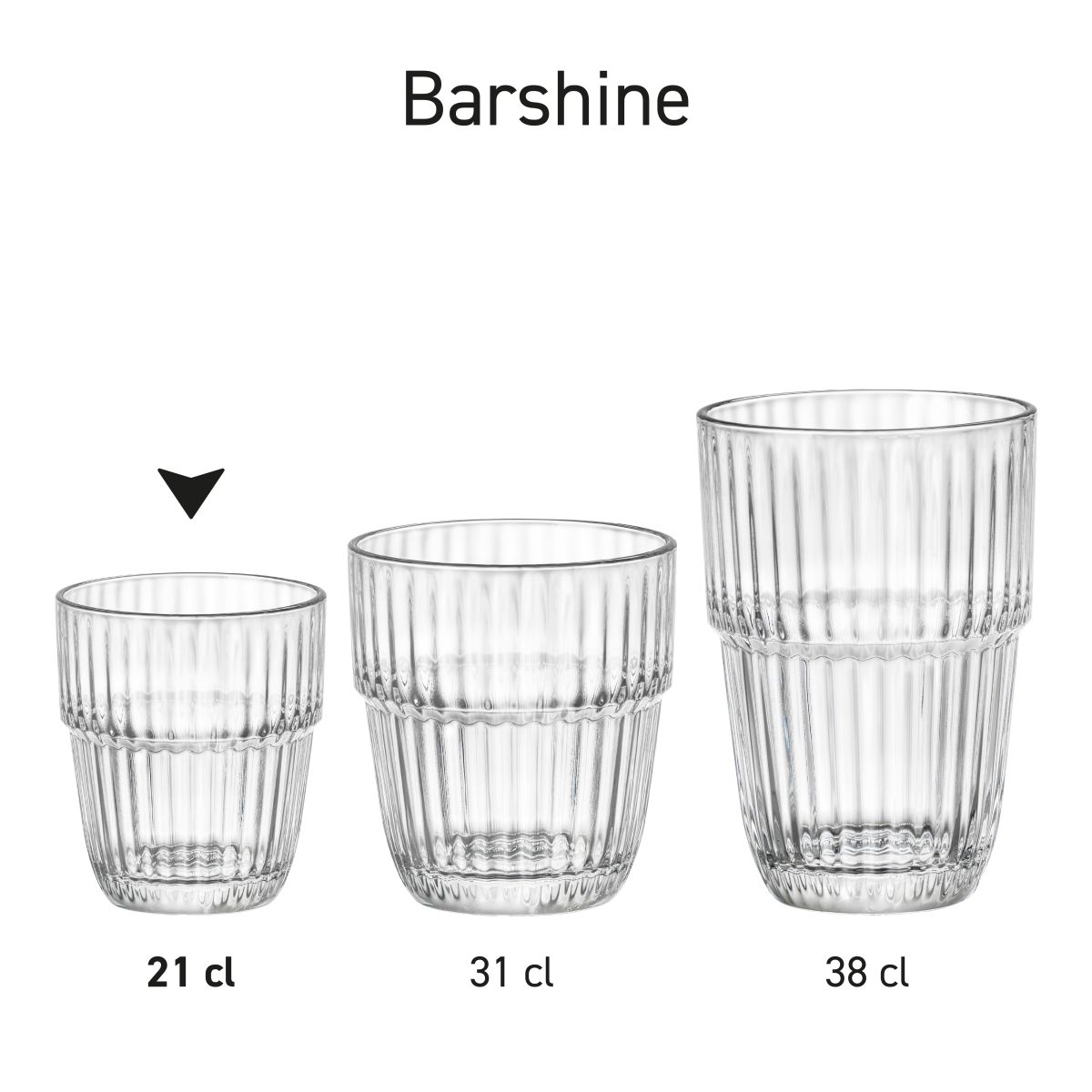 Set von Barshine Tumbler Gläsern in Serienanordnung mit wiederholbarer Form und einheitlicher Größe.
