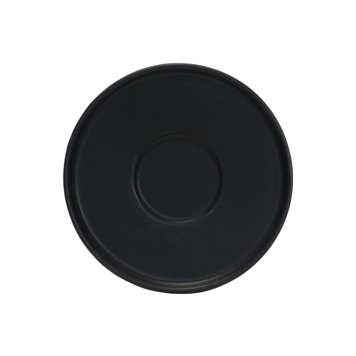 Vorderansicht der 15 cm großen Blackwell-Kaffeeuntertasse aus Porzellan mit einer runden Form und glatter Oberfläche.