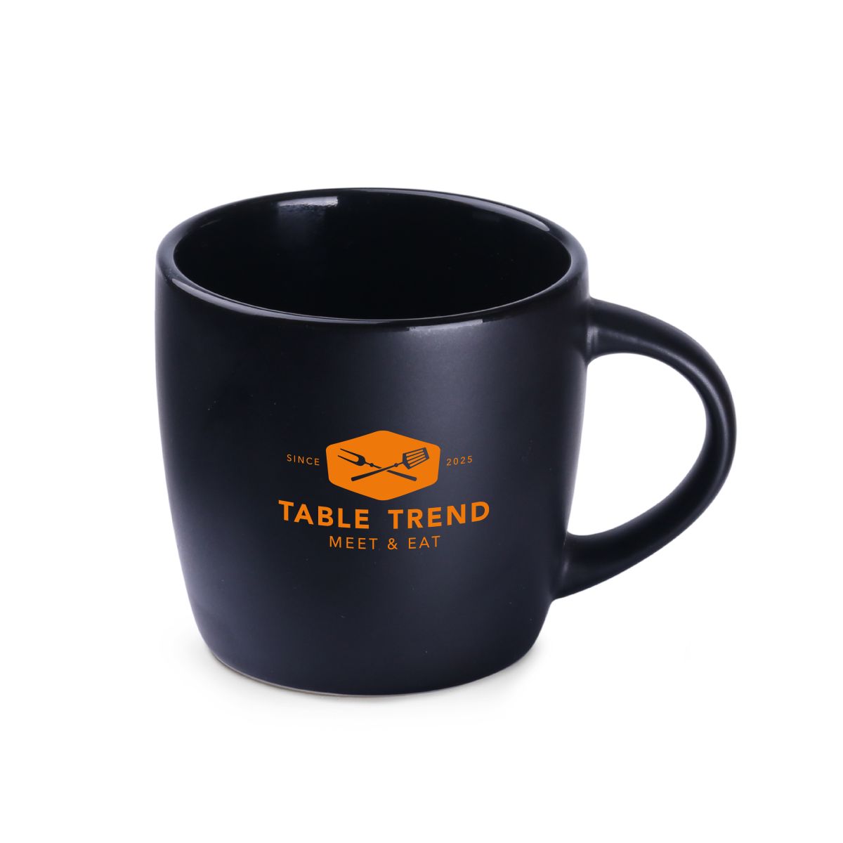 Espressotasse aus Keramik (10 cl) mit orangefarbenem TableTrend-Logo in einer Farbe auf der Vorderseite.