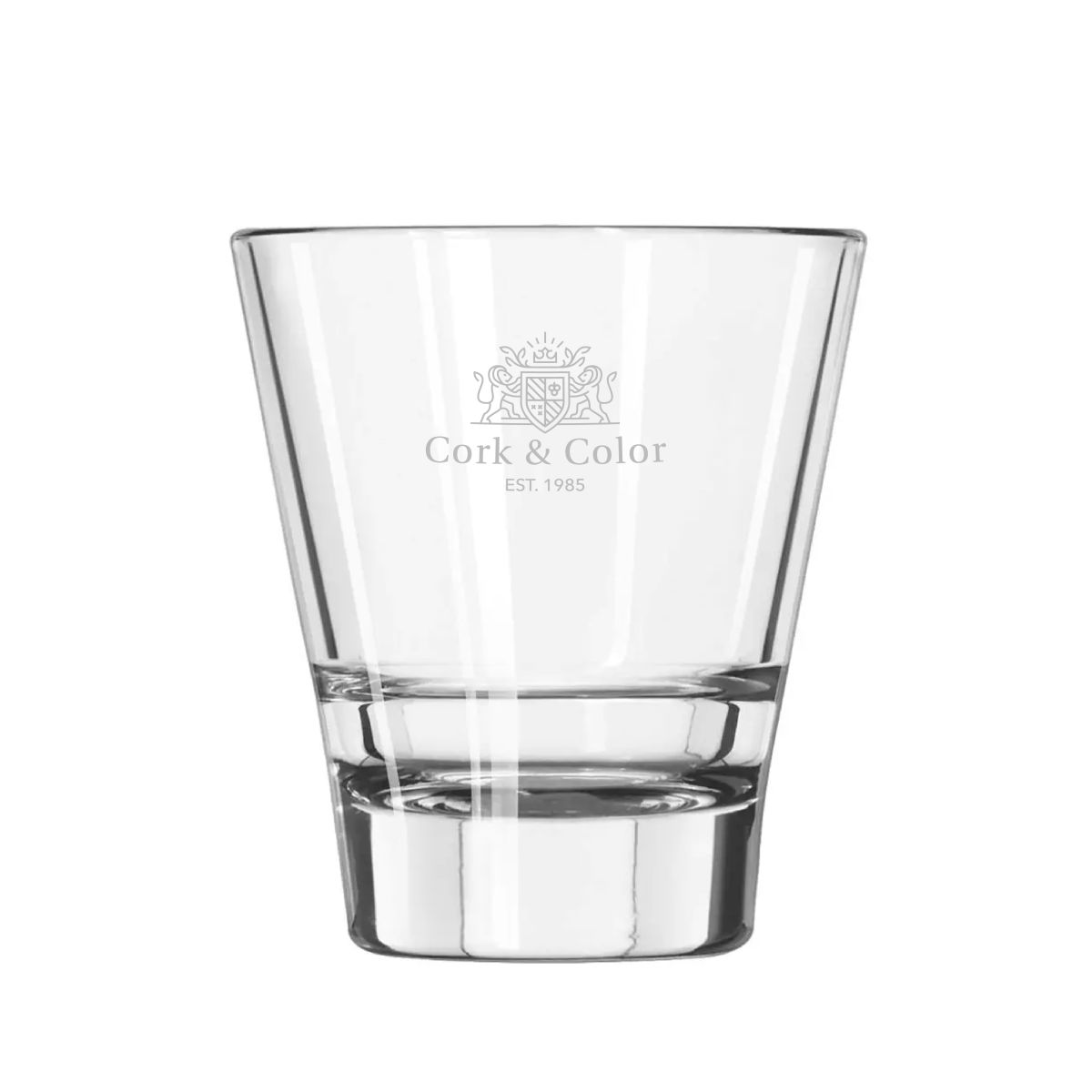 Tumbler Libbey Endeavor 26 cl mit eingraviertem CorkColor Logo auf der Vorderseite des Glases.