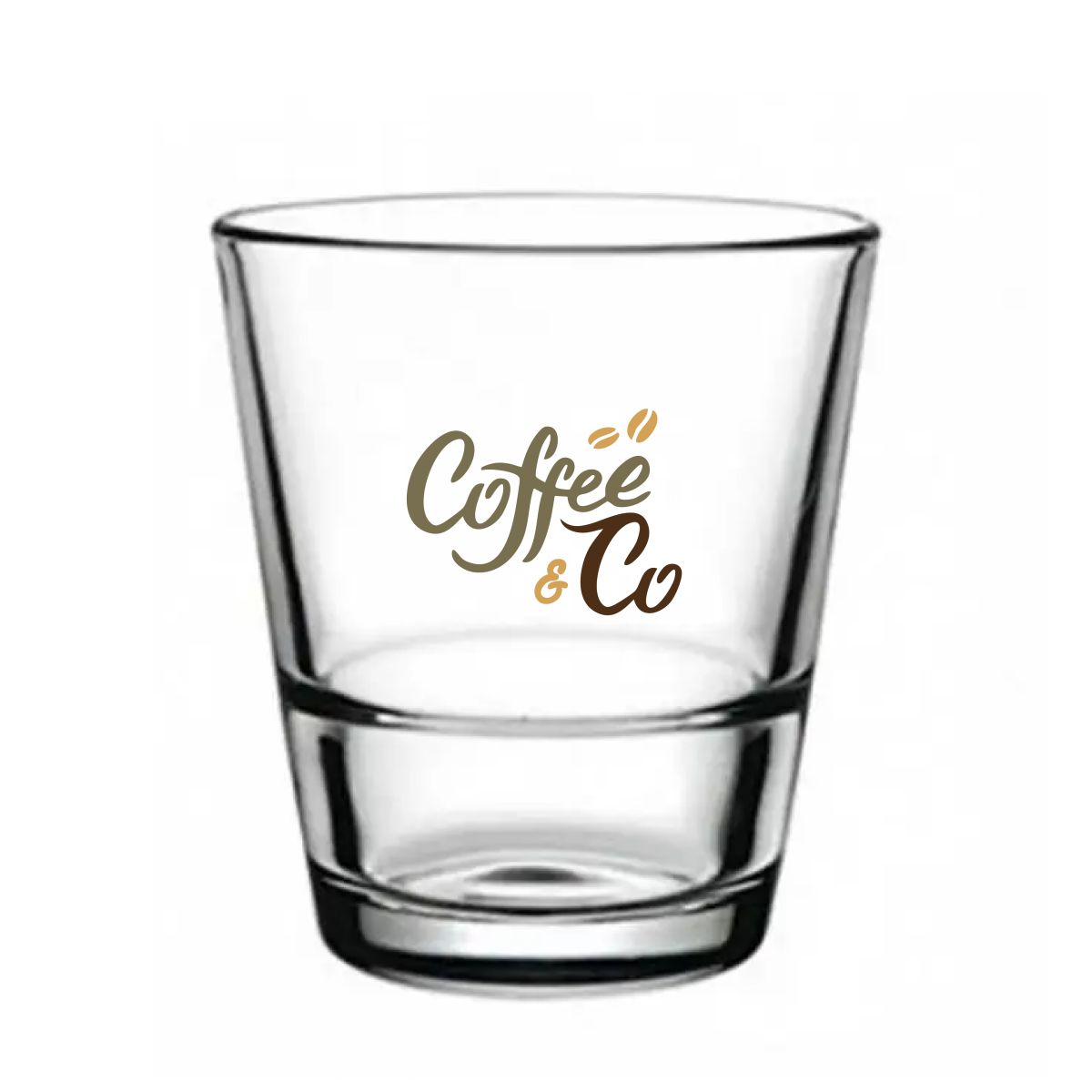 Wasserglas Grande S Stapelbar 31 cl. mit mehrfarbigem CoffeeCo-Logo auf der Vorderseite, gut sichtbar auf dem Glas.