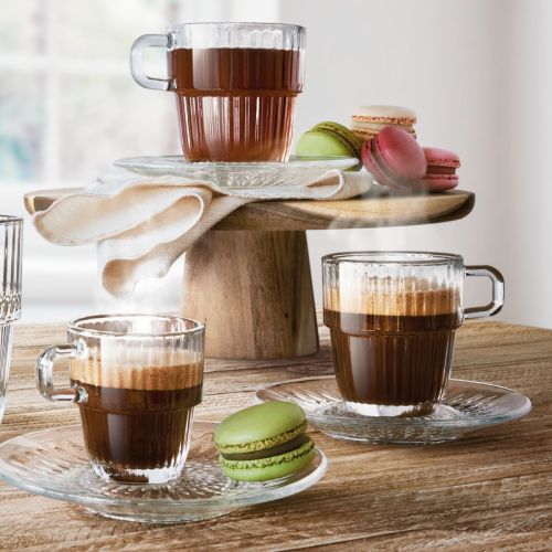 Gefülltes Barshine-Kaffeeglas 18,5 cl. in einer attraktiven Gebrauchsfassung.