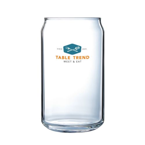 Transparentes Can Glas 35 cl. mit mehrfarbigem TableTrend-Logo auf der Vorderseite.