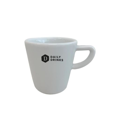 Delta Kaffeetasse 16 cl aus Porzellan mit DailyDrinks-Logo in einer Farbe auf der Vorderseite, Kaffeetasse mit Henkel für Catering und Kaffeeservice.