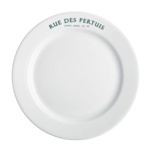Weißer Teller mit breitem Rand, 26,5 cm, aus Porzellan, mit einfarbigem Logo von Rue des Pertuis am Rand