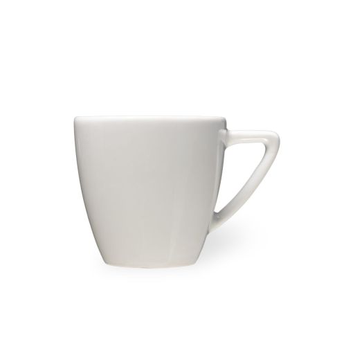Klassische Kaffeetasse aus weißem Porzellan mit einem Fassungsvermögen von 15 cl, direkt von vorne gezeigt.