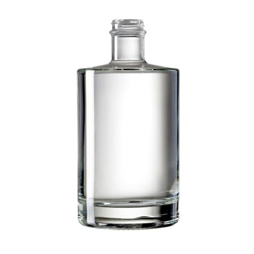Transparente 0,7-Liter-Glasflasche Berlin in gerader Vorderansicht, ohne Aufdruck oder Verschluss. Transparente 0,7-Liter-Glasflasche Berlin in gerader Vorderansicht, ohne Aufdruck oder Verschluss.