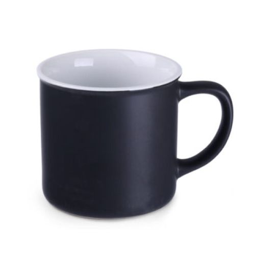 Schwarz-weißer Keramikbecher Loft Supreme 31 cl. in Frontalansicht mit glatter Oberfläche und gerader Form. Schwarz-weißer Keramikbecher Loft Supreme 31 cl. in Frontalansicht mit glatter Oberfläche und gerader Form.