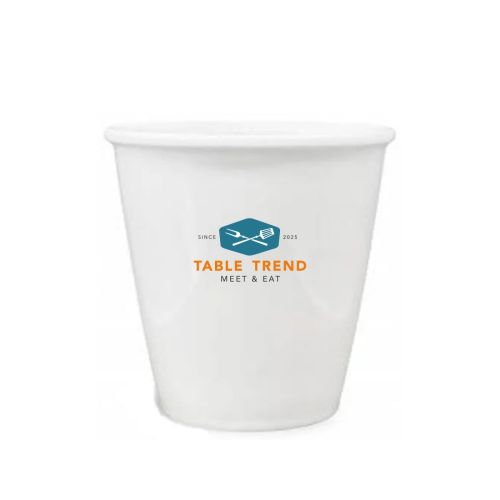 Porzelan Tasse 24 cl. mit TableTrend-Logo in mehreren Farben auf der Vorderseite.