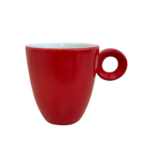 Vorderansicht der Rondo Tasse 19 cl aus rotem und weißem Porzellan mit gerader Form und Ohr auf der rechten Seite.