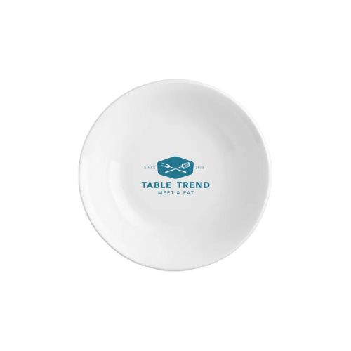 Vorderansicht der Porzellanschale 13 cm mit TableTrend-Logo in einem Druckton für das Branding. Vorderansicht der Porzellanschale 13 cm mit TableTrend-Logo in einem Druckton für das Branding.