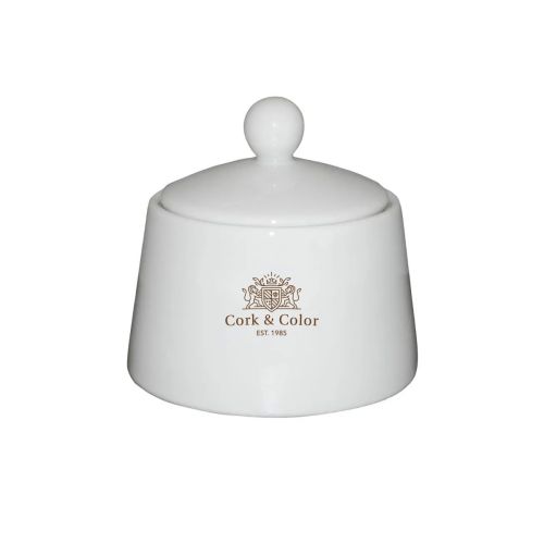 WeZuckerdose Eva weiß 20 cl mit mehrfarbigem CorkColor Logo auf der Vorderseite. WeZuckerdose Eva weiß 20 cl mit mehrfarbigem CorkColor Logo auf der Vorderseite.