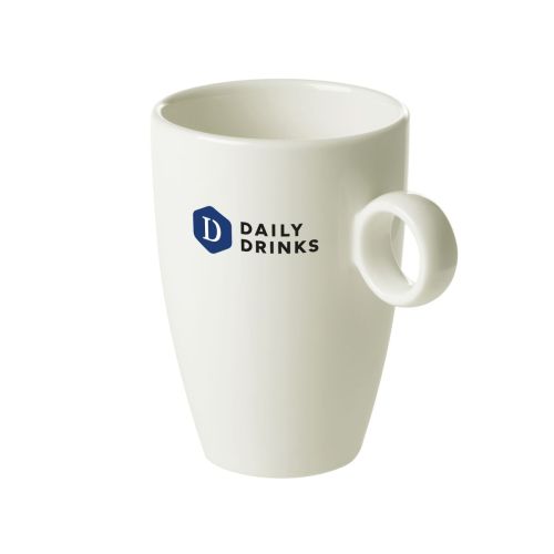 Vorderansicht des Bart Bechers 23 cl Porzellan mit mehrfarbigem DailyDrinks Logo.