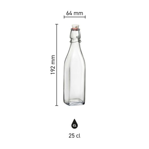 Infografik mit den Höhen- und Breitenmaßen der quadratischen Longline-Glasflasche Swing mit 0,25 Litern Inhalt. Infografik mit den Höhen- und Breitenmaßen der quadratischen Longline-Glasflasche Swing mit 0,25 Litern Inhalt.