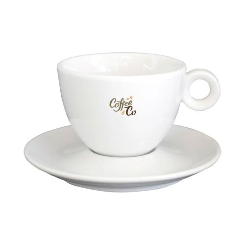 Bola Cappuccino Set 20 cl. aus Porzellan mit mehrfarbigem CoffeeCo Logo auf der Tasse. Bola Cappuccino Set 20 cl. aus Porzellan mit mehrfarbigem CoffeeCo Logo auf der Tasse.