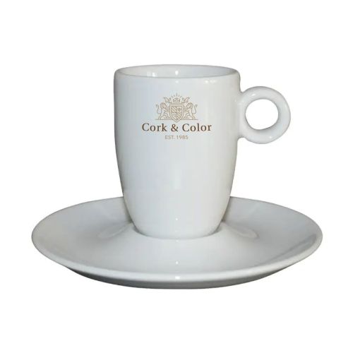 Vorderseite der großen Kaffeetasse 19 cl. bedruckt mit mehrfarbigem CorkColor-Logo. Vorderseite der großen Kaffeetasse 19 cl. bedruckt mit mehrfarbigem CorkColor-Logo.