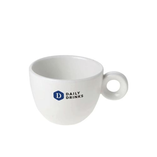 Bola Kaffeetasse 15 cl. aus Porzellan mit mehrfarbigem DailyDrinks-Logo auf der Vorderseite. Bola Kaffeetasse 15 cl. aus Porzellan mit mehrfarbigem DailyDrinks-Logo auf der Vorderseite.