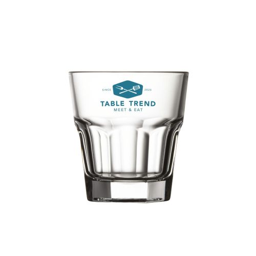 Vorderansicht des Casablanca Rocks Glases 24,5 cl. mit einfarbigem TableTrend Logo auf transparentem Glas. Vorderansicht des Casablanca Rocks Glases 24,5 cl. mit einfarbigem TableTrend Logo auf transparentem Glas.