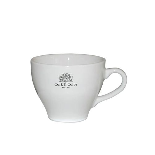 Die Vorderseite der Dom Kaffeetasse weiß 15 cl. ist mit einem einfarbigen CorkColor Logo auf weißem Porzellan bedruckt. Die Vorderseite der Dom Kaffeetasse weiß 15 cl. ist mit einem einfarbigen CorkColor Logo auf weißem Porzellan bedruckt.