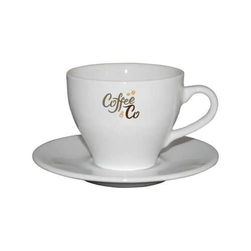 Porzellan Dom Kaffee weiß 15 cl. SET mit mehrfarbigem CoffeeCo-Logo auf der Vorderseite. Porzellan Dom Kaffee weiß 15 cl. SET mit mehrfarbigem CoffeeCo-Logo auf der Vorderseite.