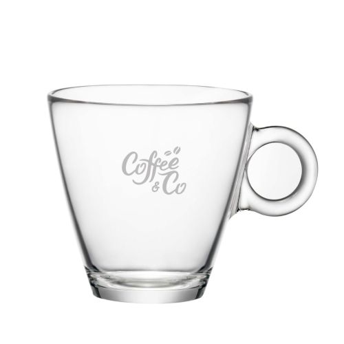 Gravur des CoffeeCo Logos auf der Vorderseite der Easy Bar Tee Tasse 32 cl. Glas.