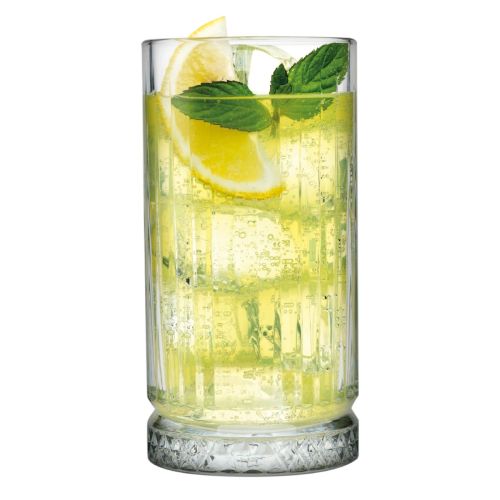 Elysia Longdrinkglas 44,5 cl. mit Füllung auf weißem Hintergrund, klares und gerades Modell. Elysia Longdrinkglas 44,5 cl. mit Füllung auf weißem Hintergrund, klares und gerades Modell.