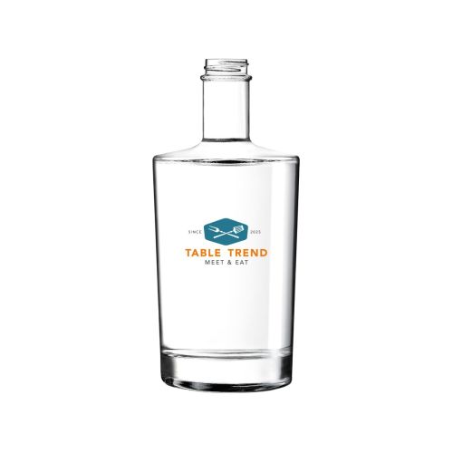 Neos 0,5-Liter-Flasche mit mehrfarbigem Druck des TableTrend-Logos auf der Vorderseite. Neos 0,5-Liter-Flasche mit mehrfarbigem Druck des TableTrend-Logos auf der Vorderseite.