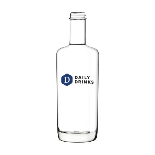Flasche Oxygen 0,7 Liter mit mehrfarbig gedrucktem DailyDrinks-Logo auf der Vorderseite.