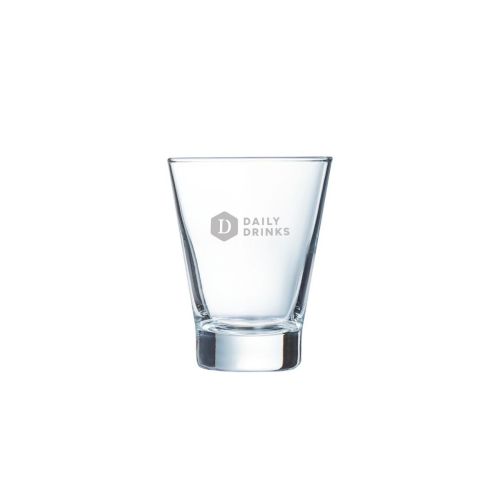 Shetland 9 cl. Glas mit fein eingraviertem DailyDrinks-Logo auf der Vorderseite.