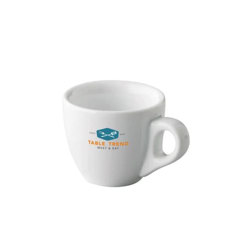 Vorderansicht der Style Espresso-Tasse 7 cl. mit mehrfarbigem TableTrend-Logo in der Mitte. Vorderansicht der Style Espresso-Tasse 7 cl. mit mehrfarbigem TableTrend-Logo in der Mitte.
