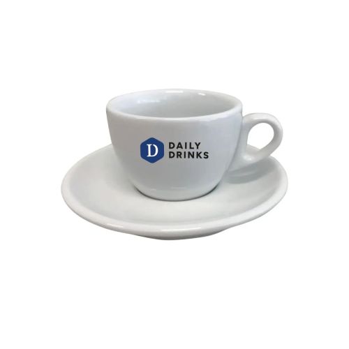 Mehrfarbiges DailyDrinks-Logo sichtbar auf der Vorderseite der Kaffeetasse 15 cl. Mehrfarbiges DailyDrinks-Logo sichtbar auf der Vorderseite der Kaffeetasse 15 cl.