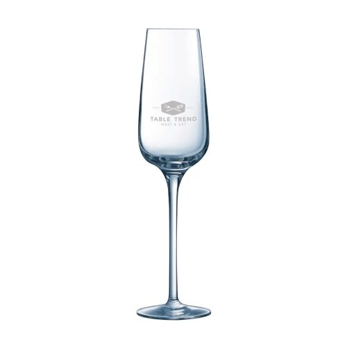 Sublym Champagnerglas 21 cl. mit eingraviertem TableTrend-Logo auf der Vorderseite.