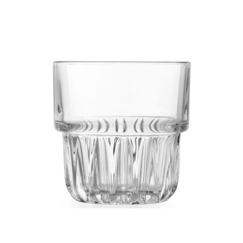 Gerade Vorderansicht des Tumbler Onis Glas 26 cl. mit flachem Rand und dickem Glasboden. Gerade Vorderansicht des Tumbler Onis Glas 26 cl. mit flachem Rand und dickem Glasboden.