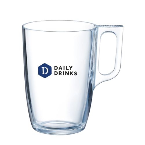 Vorderansicht des Voluto Glas 40 cl. mit mehrfarbigem DailyDrinks-Logo auf der Oberfläche. Vorderansicht des Voluto Glas 40 cl. mit mehrfarbigem DailyDrinks-Logo auf der Oberfläche.