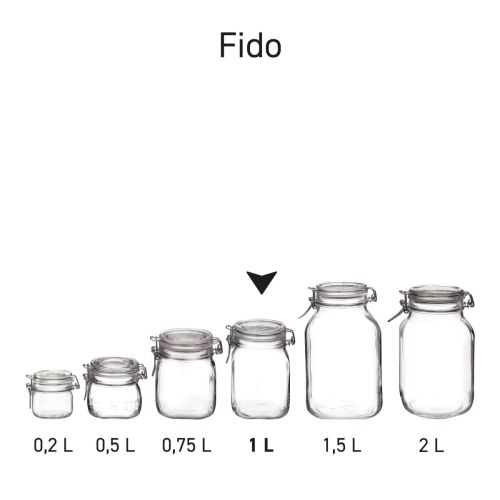 Serienanordnung von Fido Weckgläsern aus Glas in quadratischer Form, geeignet für die Lagerung. Serienanordnung von Fido Weckgläsern aus Glas in quadratischer Form, geeignet für die Lagerung.