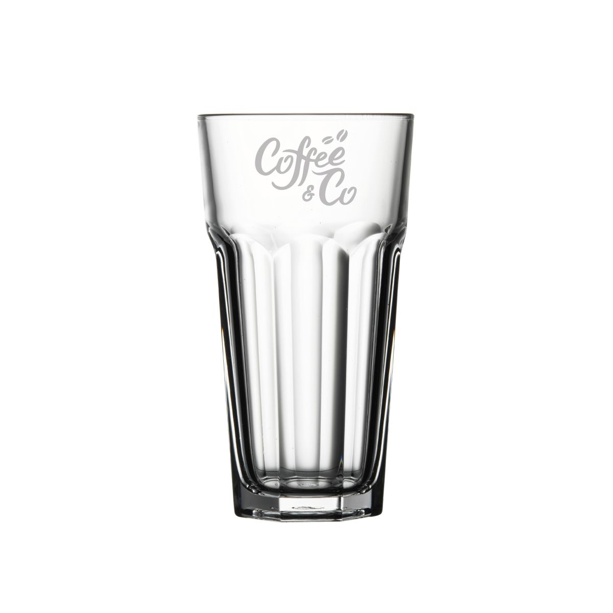 Casablanca Latte Hoch 28,5 cl. mit eingraviertem CoffeeCo Logo auf transparenter Oberfläche.