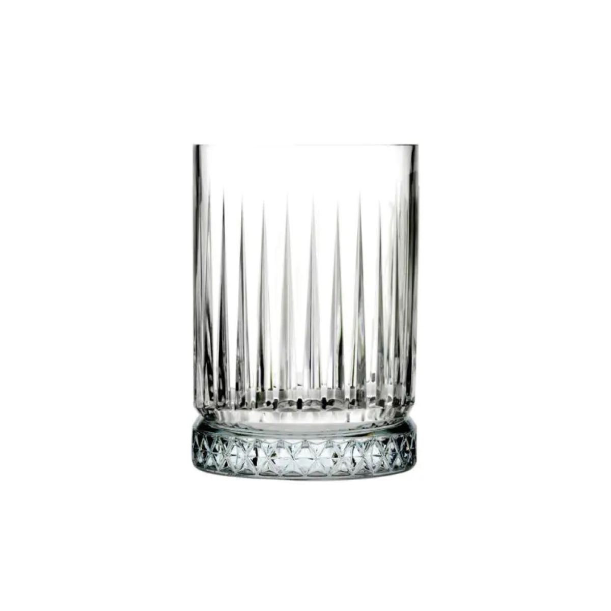 Vorderansicht des Elysia Shotglas 6 cl. mit gerader, transparenter Form aus Klarglas. Vorderansicht des Elysia Shotglas 6 cl. mit gerader, transparenter Form aus Klarglas.