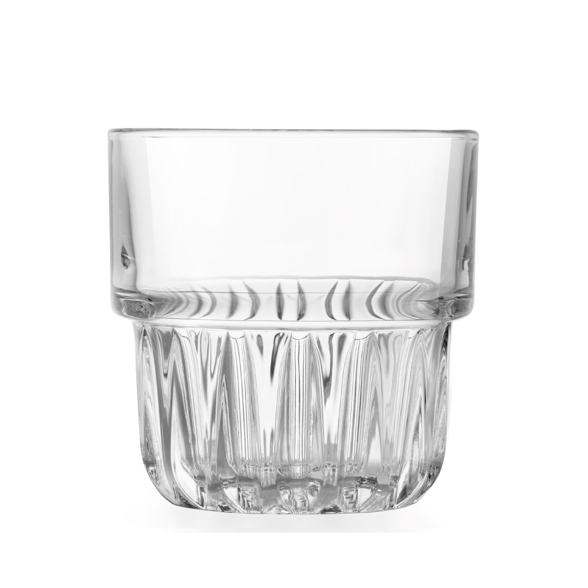 Vorderansicht eines durchsichtigen Everest Tumbler 35,5 cl. aus Onis Everest Glas mit zylindrischer Form und dickem Boden. Vorderansicht eines durchsichtigen Everest Tumbler 35,5 cl. aus Onis Everest Glas mit zylindrischer Form und dickem Boden.