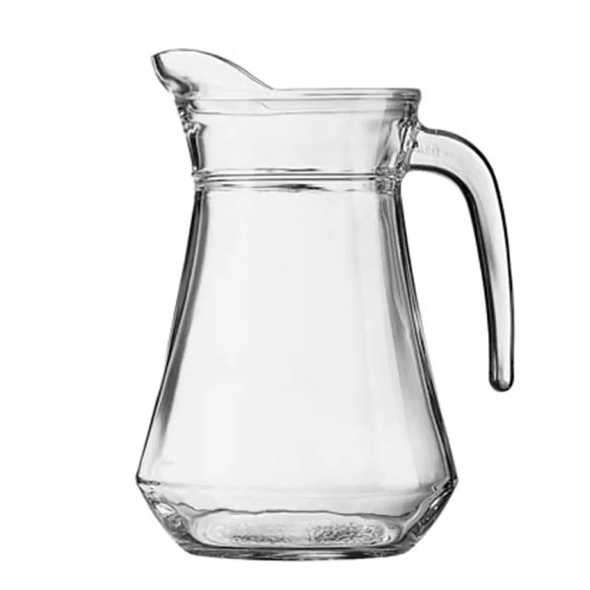 Vorderansicht der Wasserkrug Broc Arc 1,3- Liter mit gerader Form und breiter Ausgusstülle. Vorderansicht der Wasserkrug Broc Arc 1,3- Liter mit gerader Form und breiter Ausgusstülle.