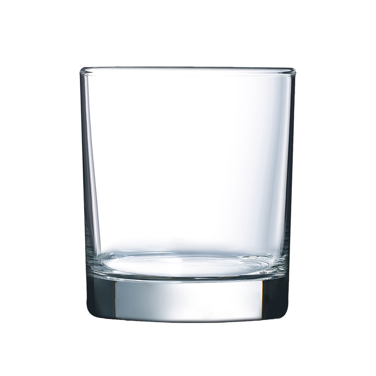Whiskyglas 30 cl. aus klarem Glas, gerade von vorne fotografiert, mit flachem Rand. Whiskyglas 30 cl. aus klarem Glas, gerade von vorne fotografiert, mit flachem Rand.